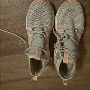 Women's Gray and Pink Athletic Shoes
